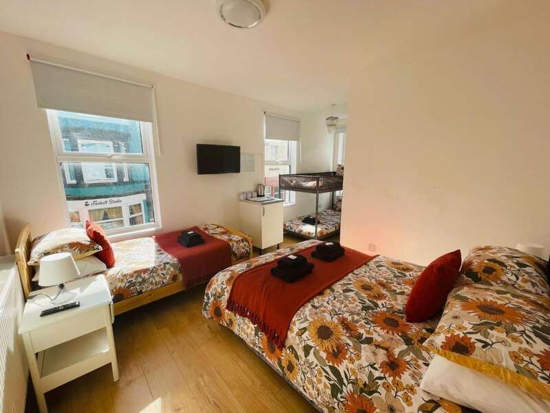 Family En-suite Room with bunk beds